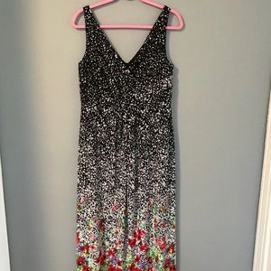 Sz L Chaps black, white, and red floral maxi dress